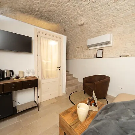 Himeros Trulli Area بيت ضيافة 3*